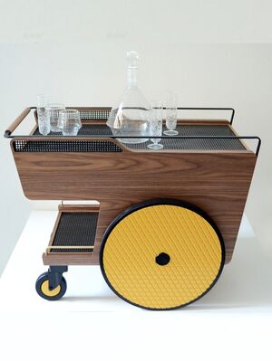 Wood Commercial Furniture Customized Iron and Wood Trolley Metal Cart with Wheels Suitable Hotels Bars