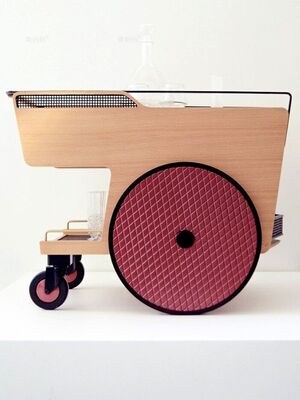 Wood Commercial Furniture Customized Iron and Wood Trolley Metal Cart with Wheels Suitable Hotels Bars