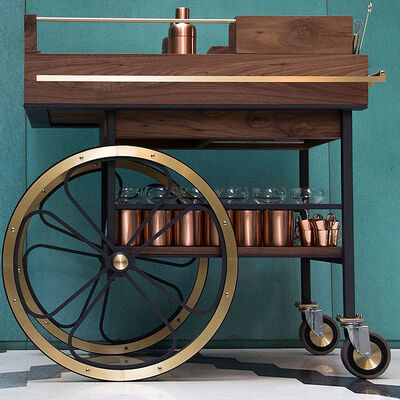 Modern Standard Size Wooden Food Trolley Silver Metal Bar Cart Suitable for Hotel Restaurant Wedding Drinks Presentation