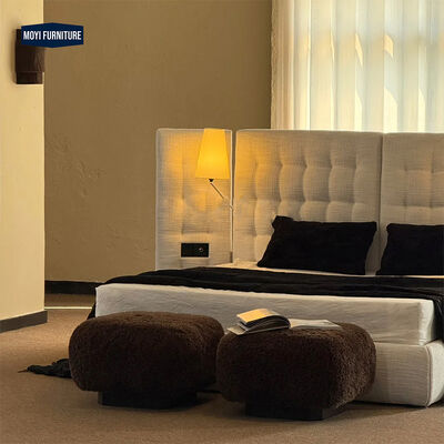 Mail Packing Y King Queen Size Solid Wood Leather Upholstered Bed Frame with Lighting and High Density High Resilience Foam