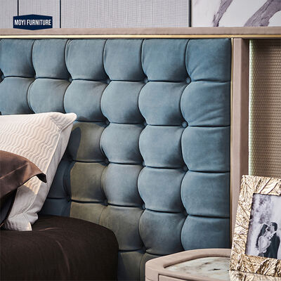 Oak Wood Italian Modern Luxury Style Customizable Velvet Bed King Size Double Soft Bed Hotel Villa Bedroom Furniture