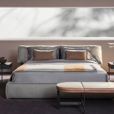 Modern Upholstered Modern King Size Double Beds Italian Design Bedroom Fabric Leather Furnitures Casablanca Down Filling Bed