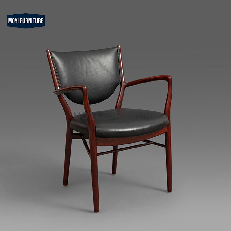 Standard Size Dining Chair Solid Wood Upholstered Modern Luxury Design Engineered Specifically for Cafe Shop Hotel